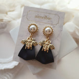 クラシックビーアンドリボンピアス / Classic Bee and Ribbon Piercing - Black