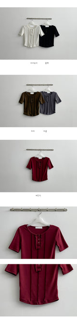 ツーデイスナックショートスリーブTシャツ / Two-Day Snack Short-Sleeved T-Shirt
