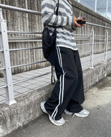 ワイドトラックバンディングパンツ