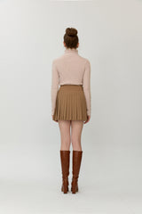Wide band skirt 