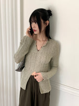 Nalky Bokashi V-neck slit long-sleeve knit