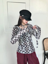 Velia T