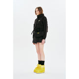 CHERRY CROP STRING DOWN VEST [BLACK]