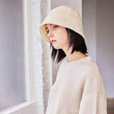 VA Square Applique Knit Bucket Hat / Ivory
