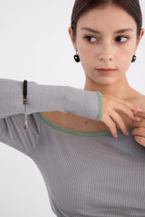 ニッティングウィズドロップチェーンバングルブレスレット/Knitting with drop chain bangle bracelet (Black)