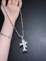 Silver crom neckless