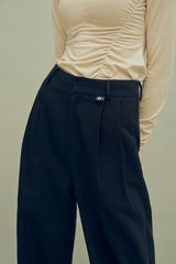 ポイントラベルWタックワイドパンツ / HIDE Raising Pintuck Pants (Black) (4606117806198)
