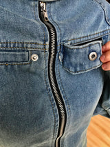 Unmore jacket