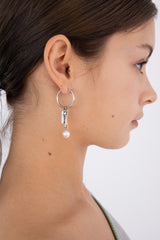 ミックスモチーフフープリングアンバランスピアス/Mix motifs hoop ring unbalanced earring