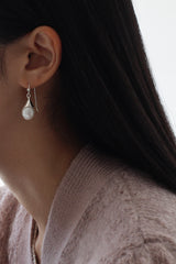 Horn Pearl Earrings
