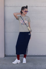 ウィティーバニービンテージグラフィックTシャツ