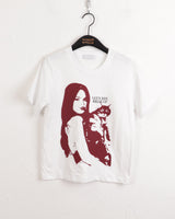 ハギングキャットプリントセミクロップド半袖Tシャツ / Hugging Cat Print Semi-cropped Short Sleeve T-shirt