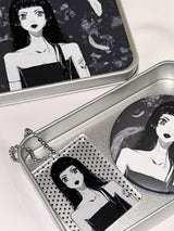 tin case 01. YUNA