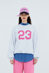 23プリントスウェットシャツ