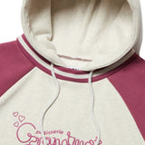 レタリンググラフィックチェリーフーディー／LATTERING GRAPHIC CHERRY HOODIE [OATMEAL]