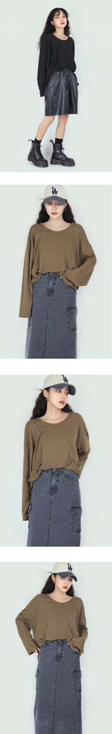 オーバーサイズフィットUネックロングスリーブTシャツ / Oversized Fit U-Neck Long-Sleeved T-Shirt