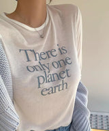 Is Only One Tシャツ