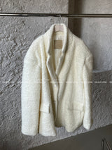 Soft and overfit blazer jacket