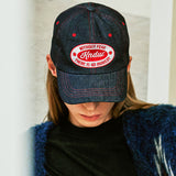 KNDW ロゴワッペンデニムトラッカーキャップ