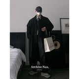 Nus. Mac Coat