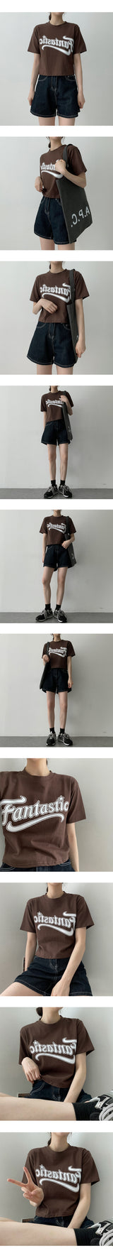 スティッククロップド半袖Tシャツ / Stick cropped short-sleeved T-shirt