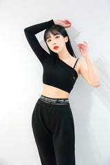 チェーンオフショルダークロップT/TOP(7002) Chain Off Shoulder Crop Tee