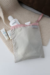 flat pouch (pink grey)
