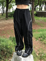 サイレントトラックパンツ