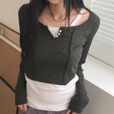 ブレビボタンリブカットクロップロングスリーブTシャツ