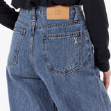Womans Signature Stud Wide Fit Denim Pants Indigo