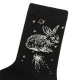 ウィティーバニースケッチグラフィックソックス／WITTY BUNNY SKETCH GRAPHIC SOCKS [CHARCOAL]