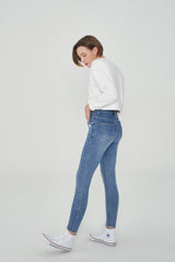 (×)FROMIS_9 NAKYOUNG AND MIJOO WORN HIGH WAIST LIGHT BLUE SKINNY JEAN [6808]