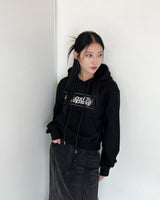 セミクロップスタックロゴフーディ