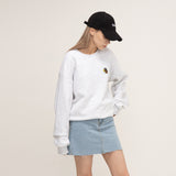 [UNISEX] Leopard Flower Smile Embroidery White Clip Sweatshirt (6655515754614)