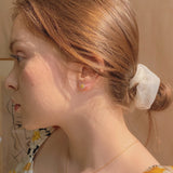Jeanne Daisy Earrings (6560330285174)