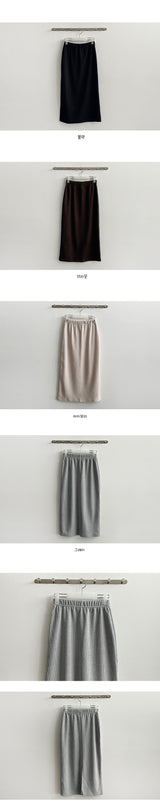 Canine Back Open V-neck Knit Skirt