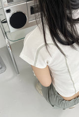 ステッチカーブラインスリットTシャツ / Stitch Curve Line Slit Tee