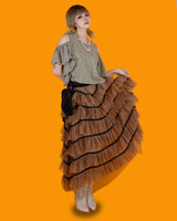 パンチングショルダーフリルTシャツ / punching shoulder frill T (2 color)