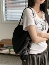 ナッツビッグジッパーポケットブラックショルダーバッグ / Nuts big zip pocket black shoulder bag