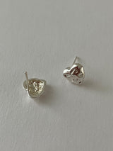 [92.5silver] crump heart earrings (medium)