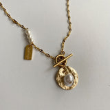 パールコイントグルネックレス/ii Pearl Coin Toggle Bar Necklace