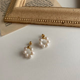 フレッシュウォーターパールフラワーボールゲストシルバーニードルピアス / ori Freshwater Pearl Flower Ball Guest Silver needle Earrings