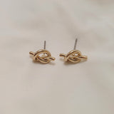 デイリーノットピアス