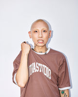 Younger Song × VIVASTUDIO Collaboration Ringer College Logo Tee