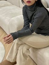 ナビッドパンツ