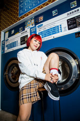 フーディ（白）※送料込 - Shiori Fujiwara × RAY CHU (4581761712246)