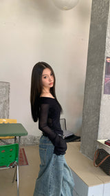 V ブラックシースルートップ