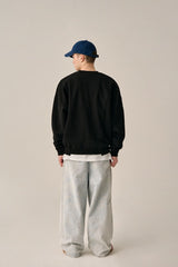 REVERSE PATTERN SWEATSHIRT-BLACK
