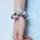 CHERRY SCRUNCHY (GREY)