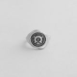 SEAL 001 (6669387726966)